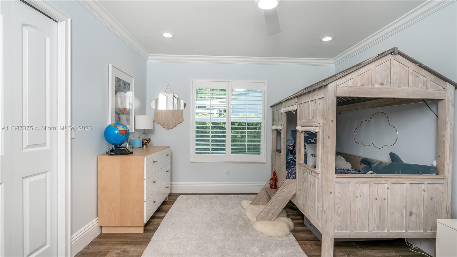 CALUSA RIDGE - Residential