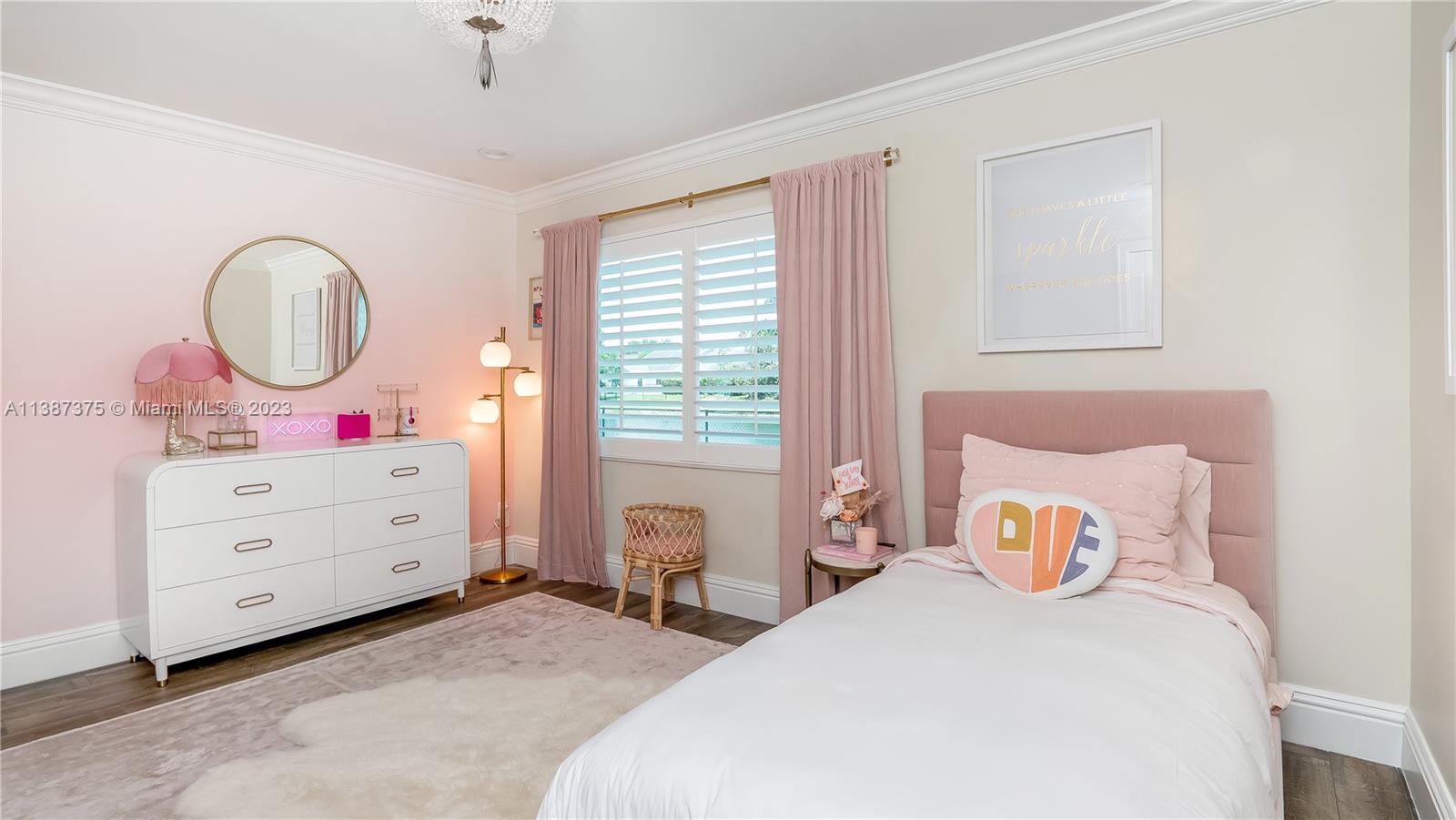 CALUSA RIDGE - Residential