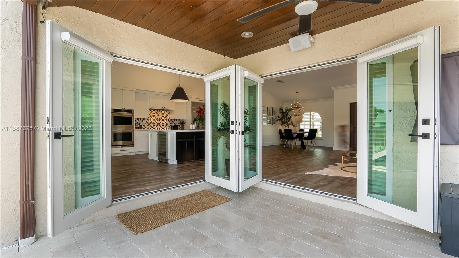 CALUSA RIDGE - Residential