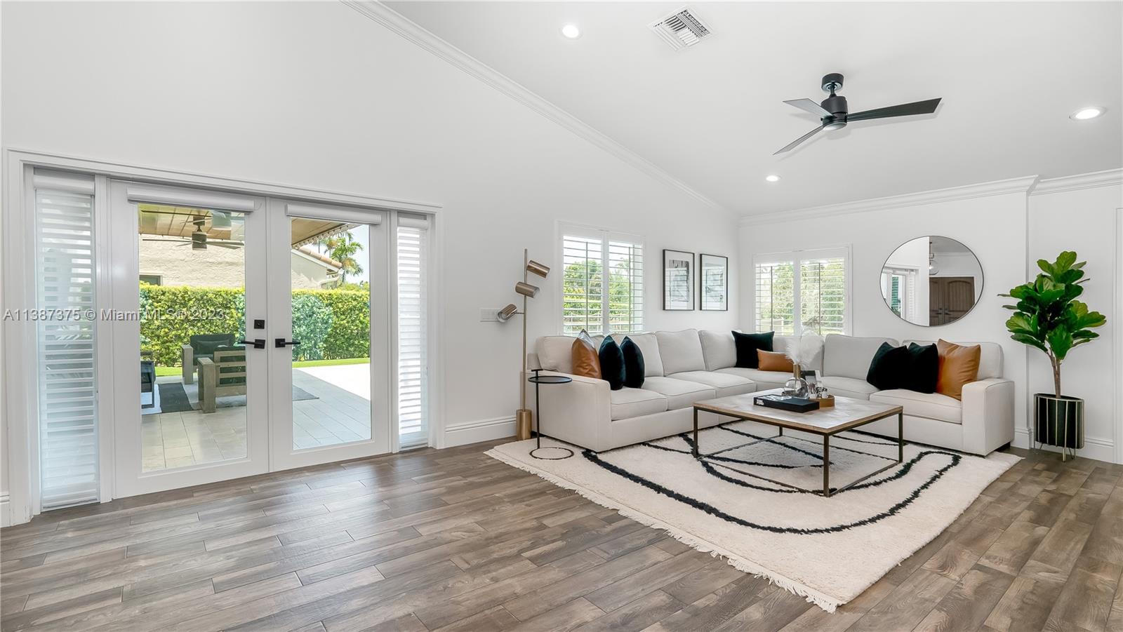 CALUSA RIDGE - Residential