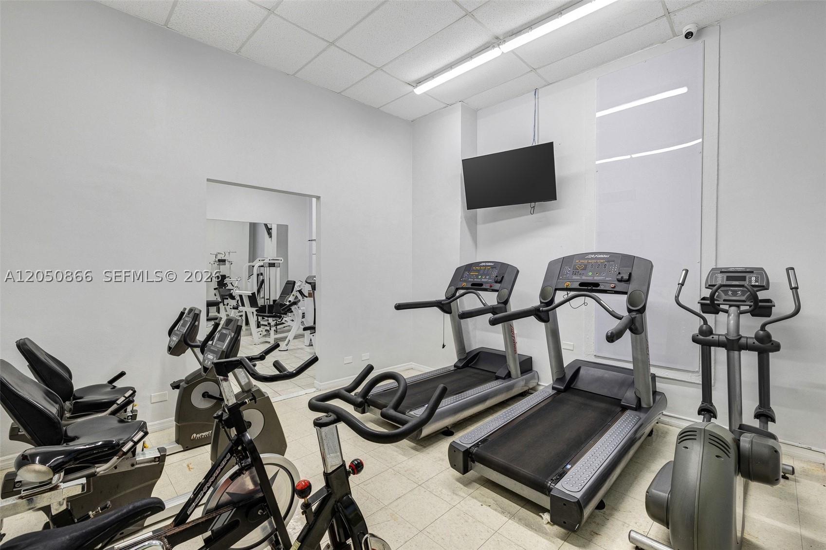 MAISON GRANDE CONDO - Residential