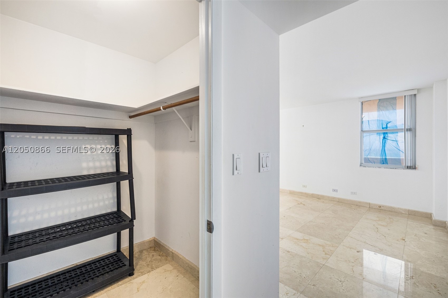 MAISON GRANDE CONDO - Residential