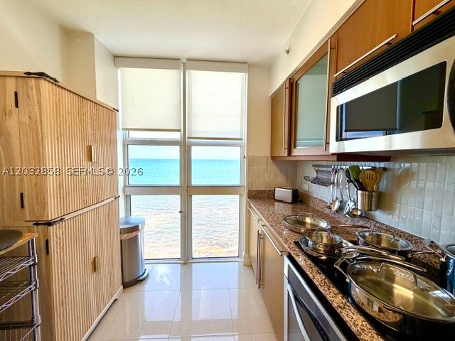 2080 OCEAN DRIVE CONDO - Residential Lease