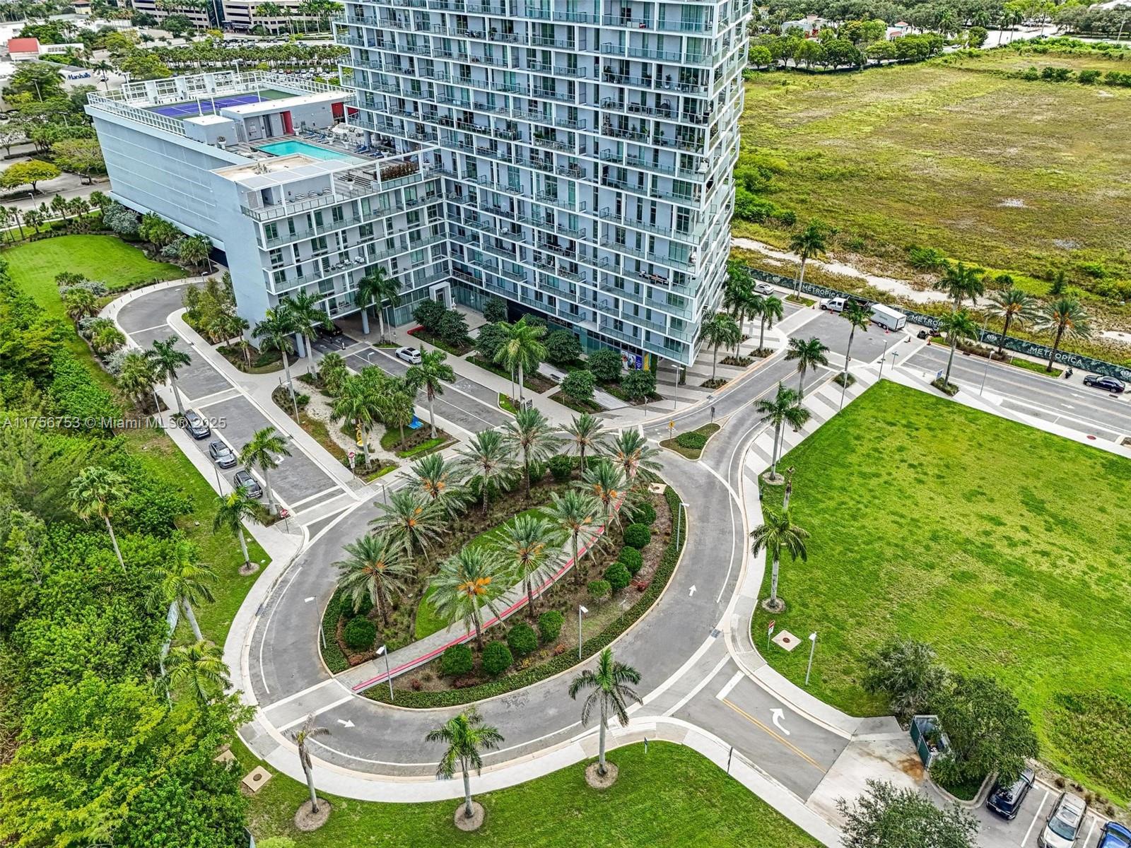 METROPICA NORTH TOWER ONE - Residential Lease