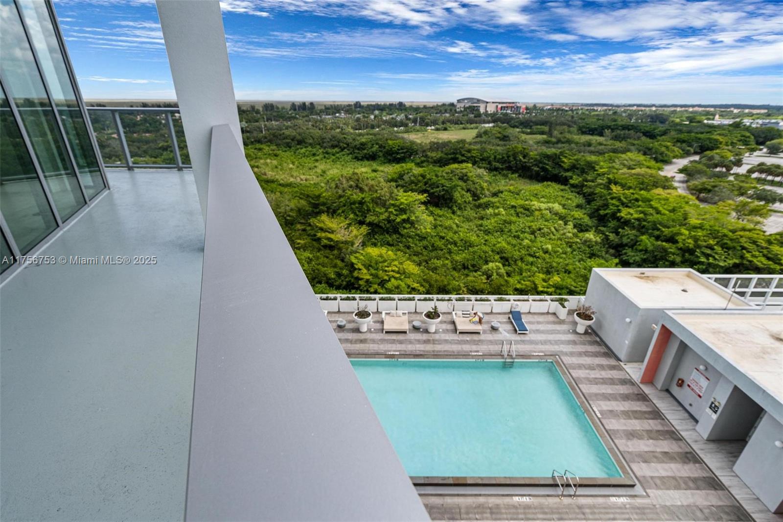 METROPICA NORTH TOWER ONE - Residential Lease