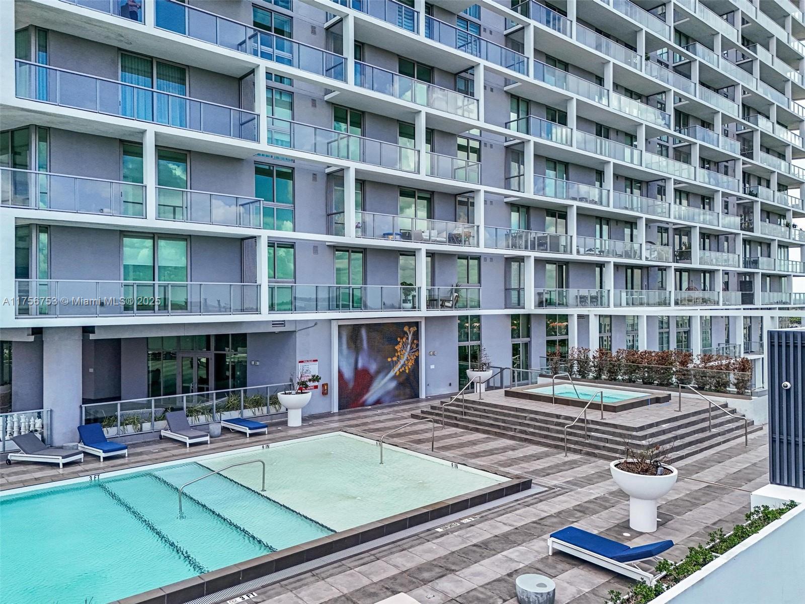 METROPICA NORTH TOWER ONE - Residential Lease