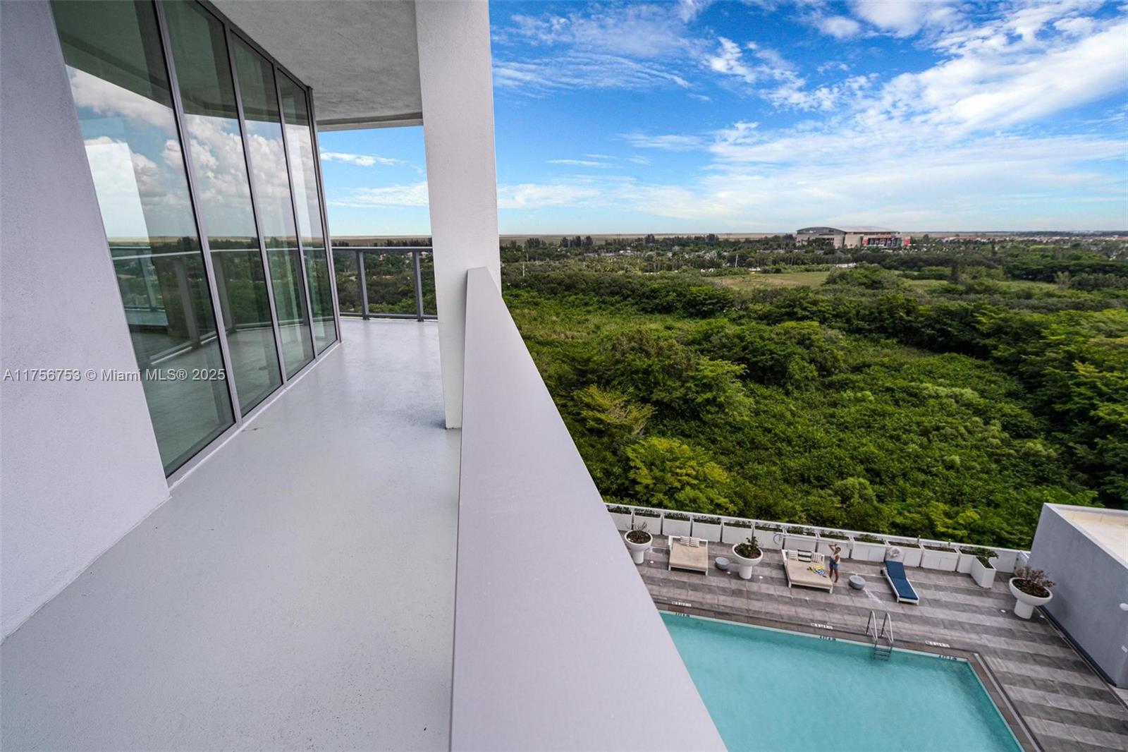 METROPICA NORTH TOWER ONE - Residential Lease