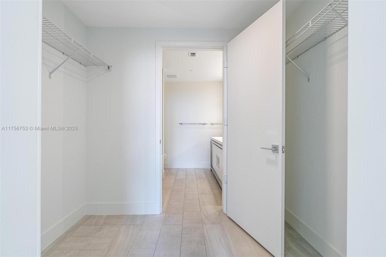 METROPICA NORTH TOWER ONE - Residential Lease