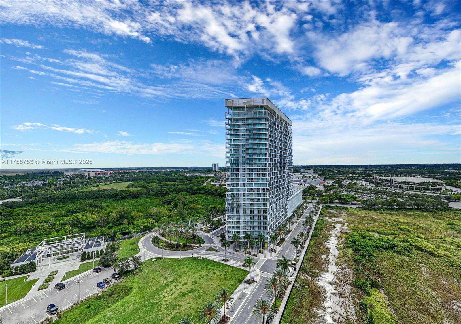 METROPICA NORTH TOWER ONE - Residential Lease