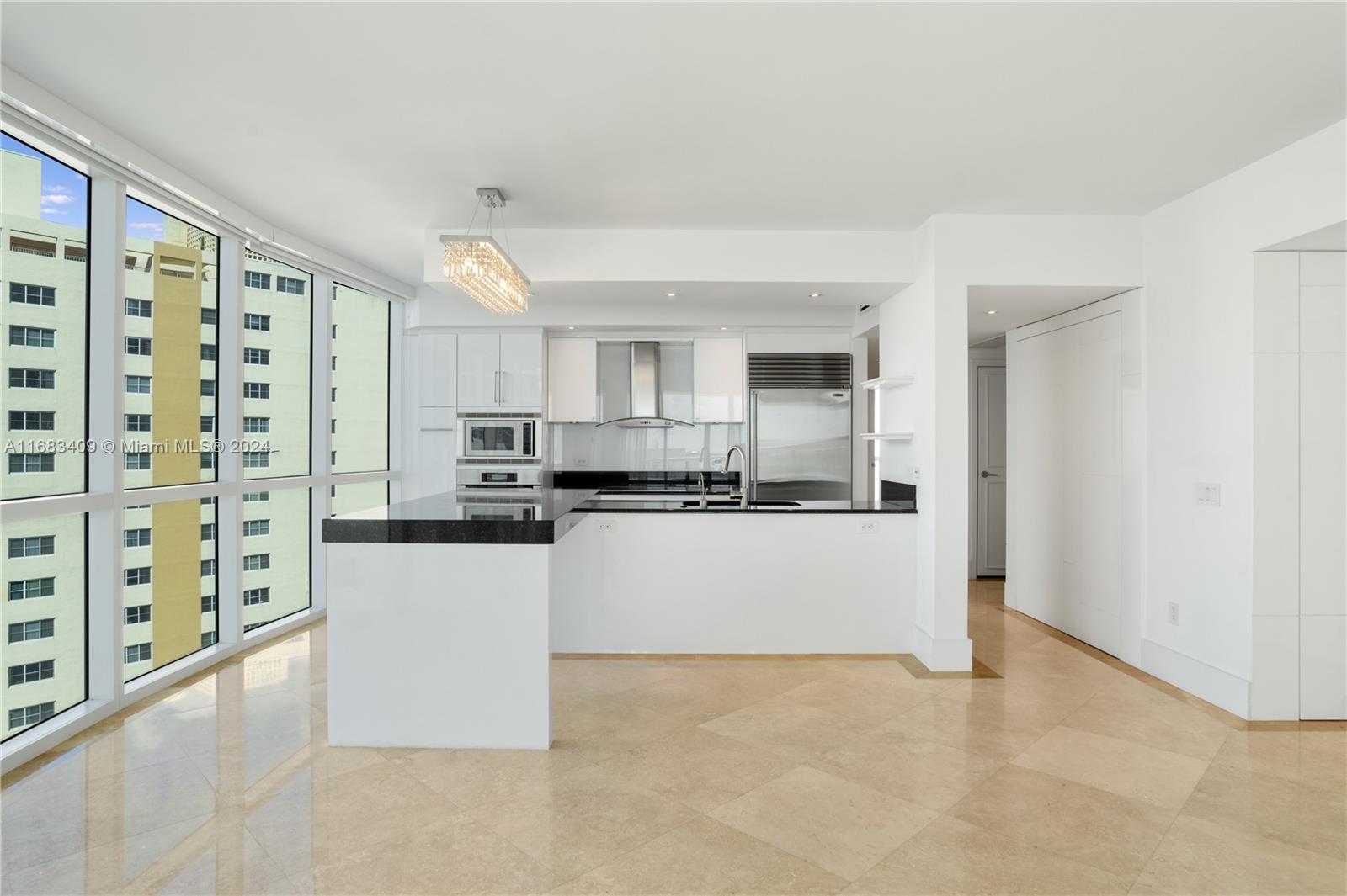 MOSAIC ON MIAMI BEACH CON - Residential
