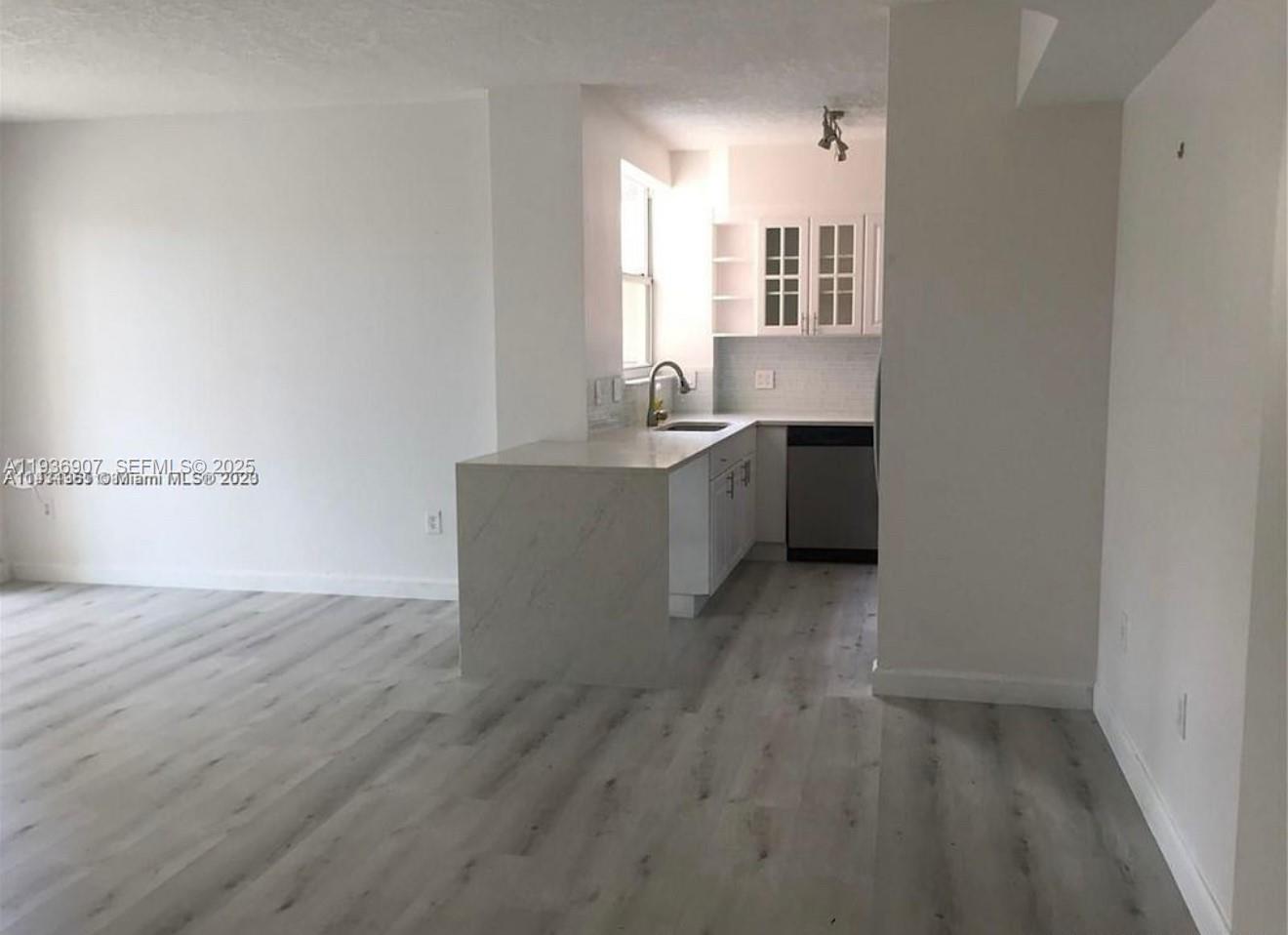 VILLA BRICKELL CONDO - Residential
