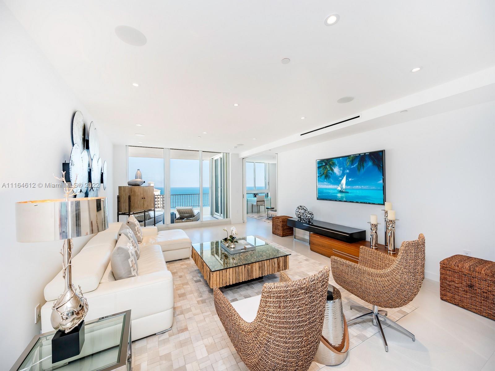 CLUB TOWER ONE CONDO - Residential
