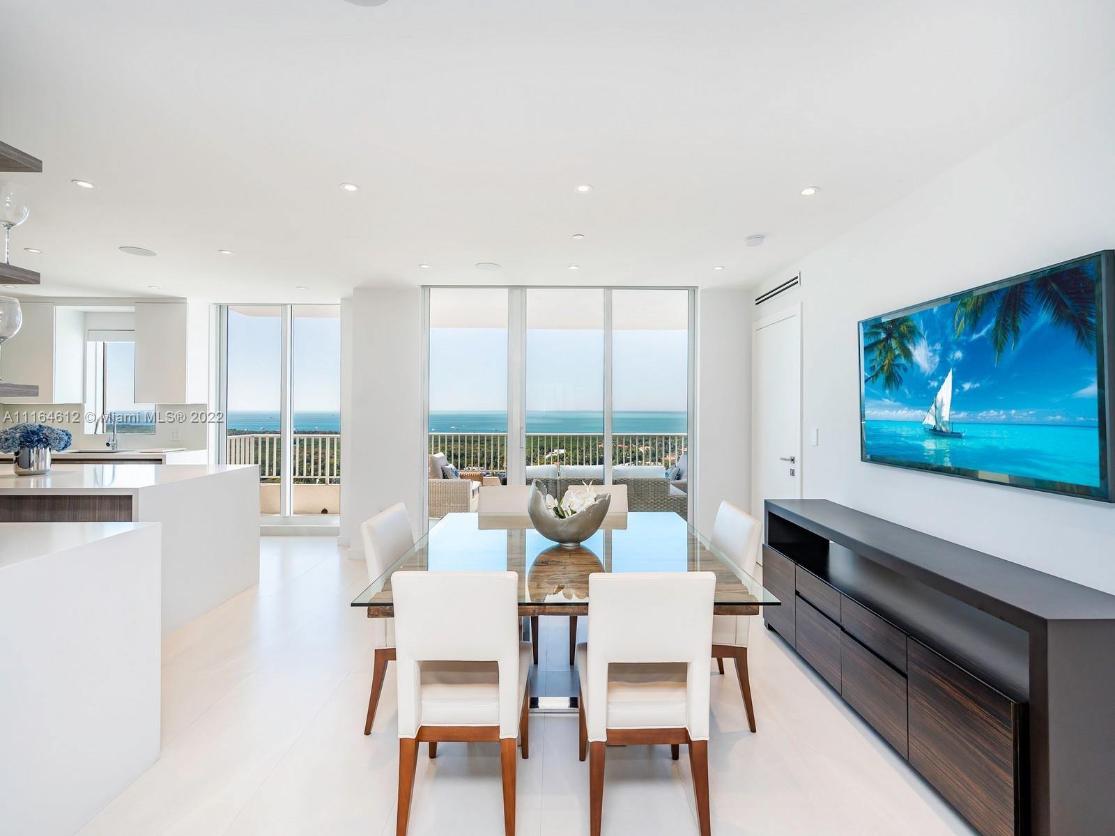CLUB TOWER ONE CONDO - Residential