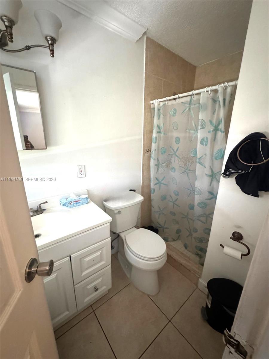 CAROL CITY 2ND ADDN - Residential