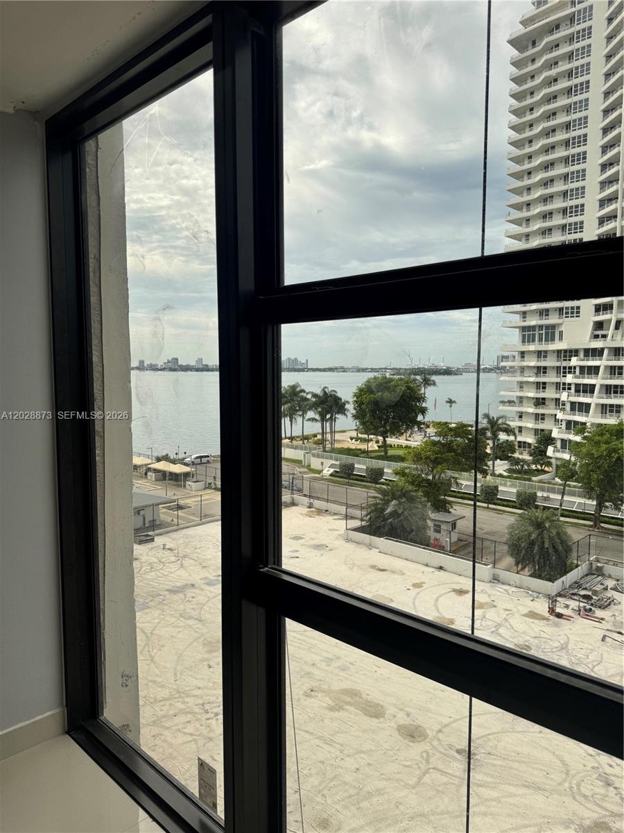 CHARTER CLUB CONDO - Residential Lease