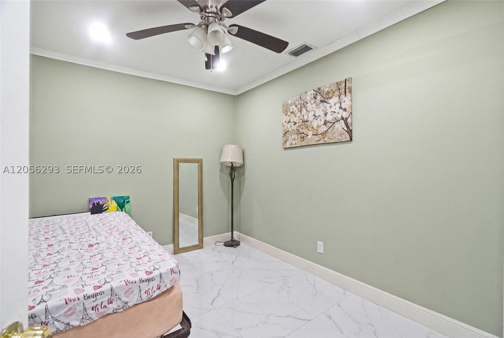 LYNN PARK REPLAT - Residential