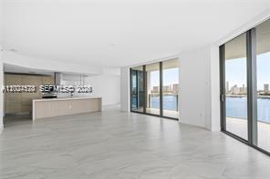 Marina Palms Residences S - Residential