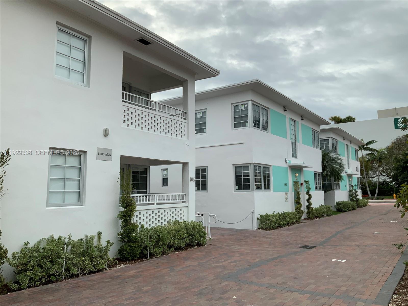 LENOX MANOR - Residential Income