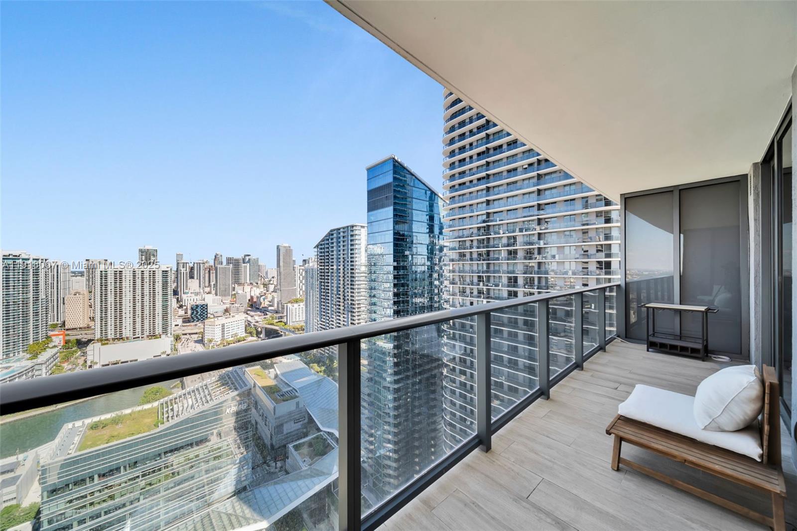 BRICKELL HEIGHTS EAST CON - Residential