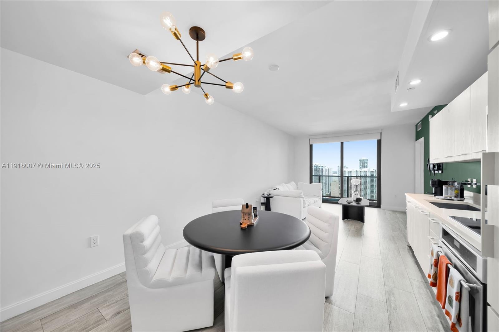 BRICKELL HEIGHTS EAST CON - Residential
