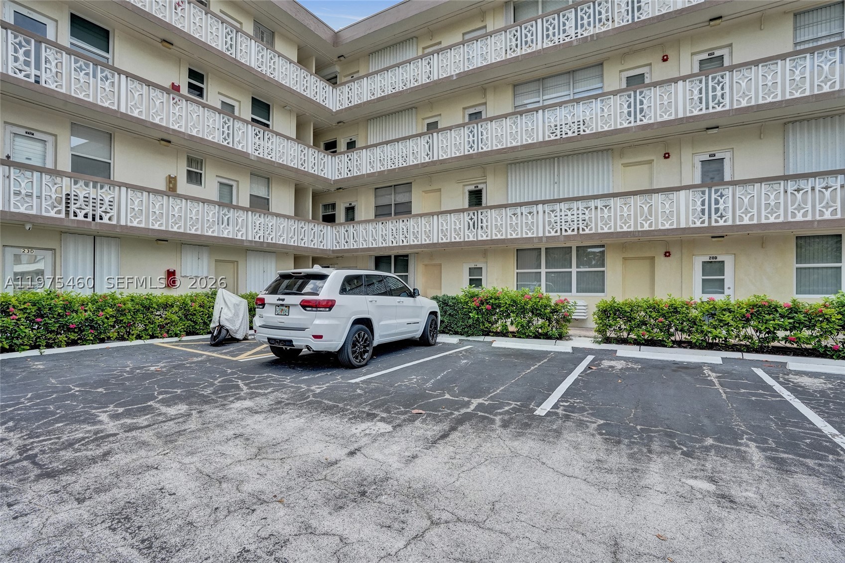 TAROMINA APTS CO-OP - Residential