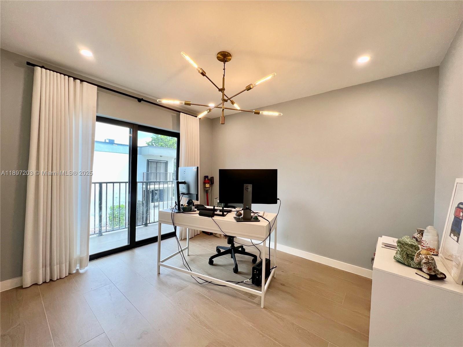 GROVE PARADISE CONDO - Residential Lease