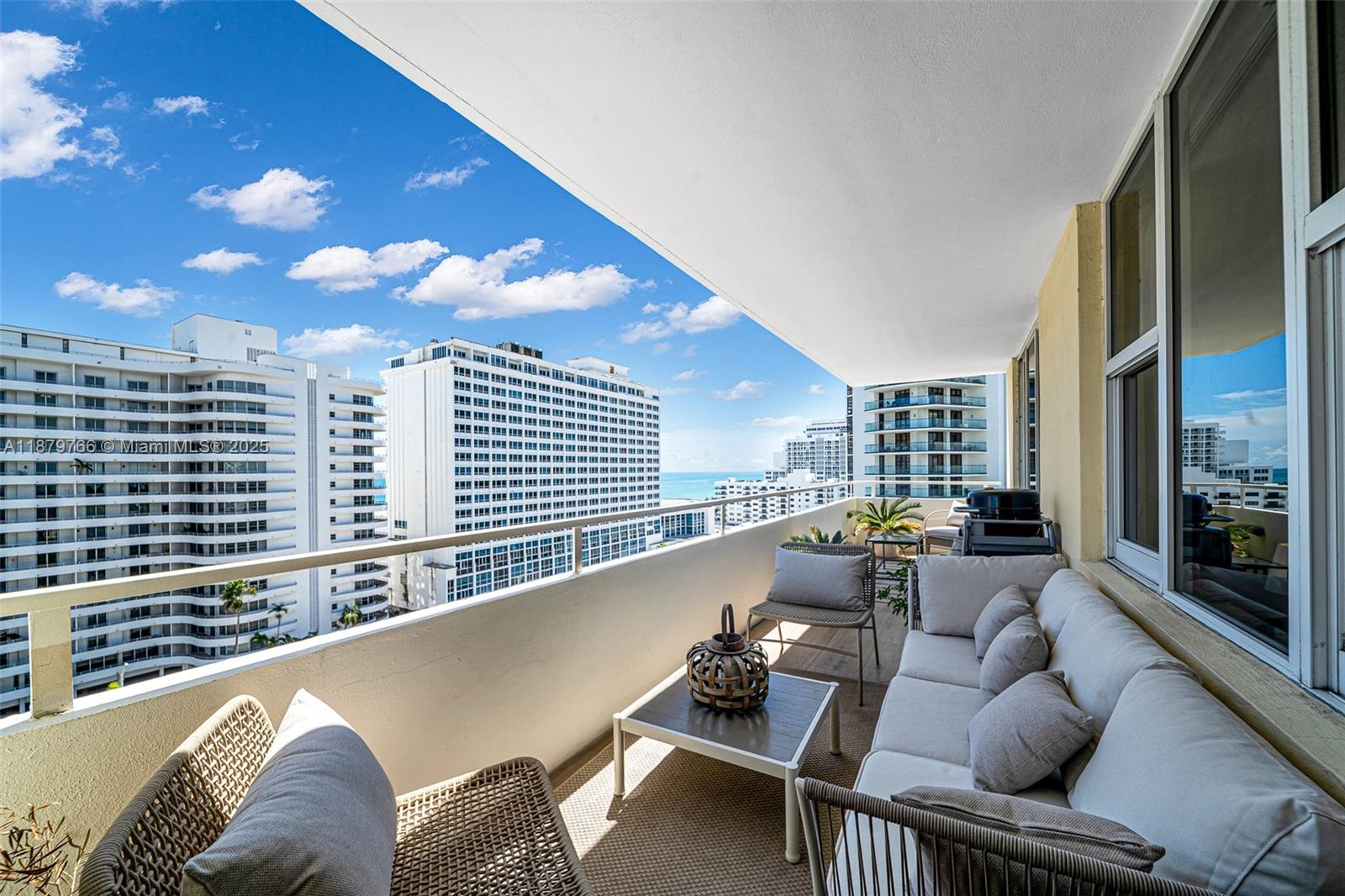 5600 CONDO - Residential