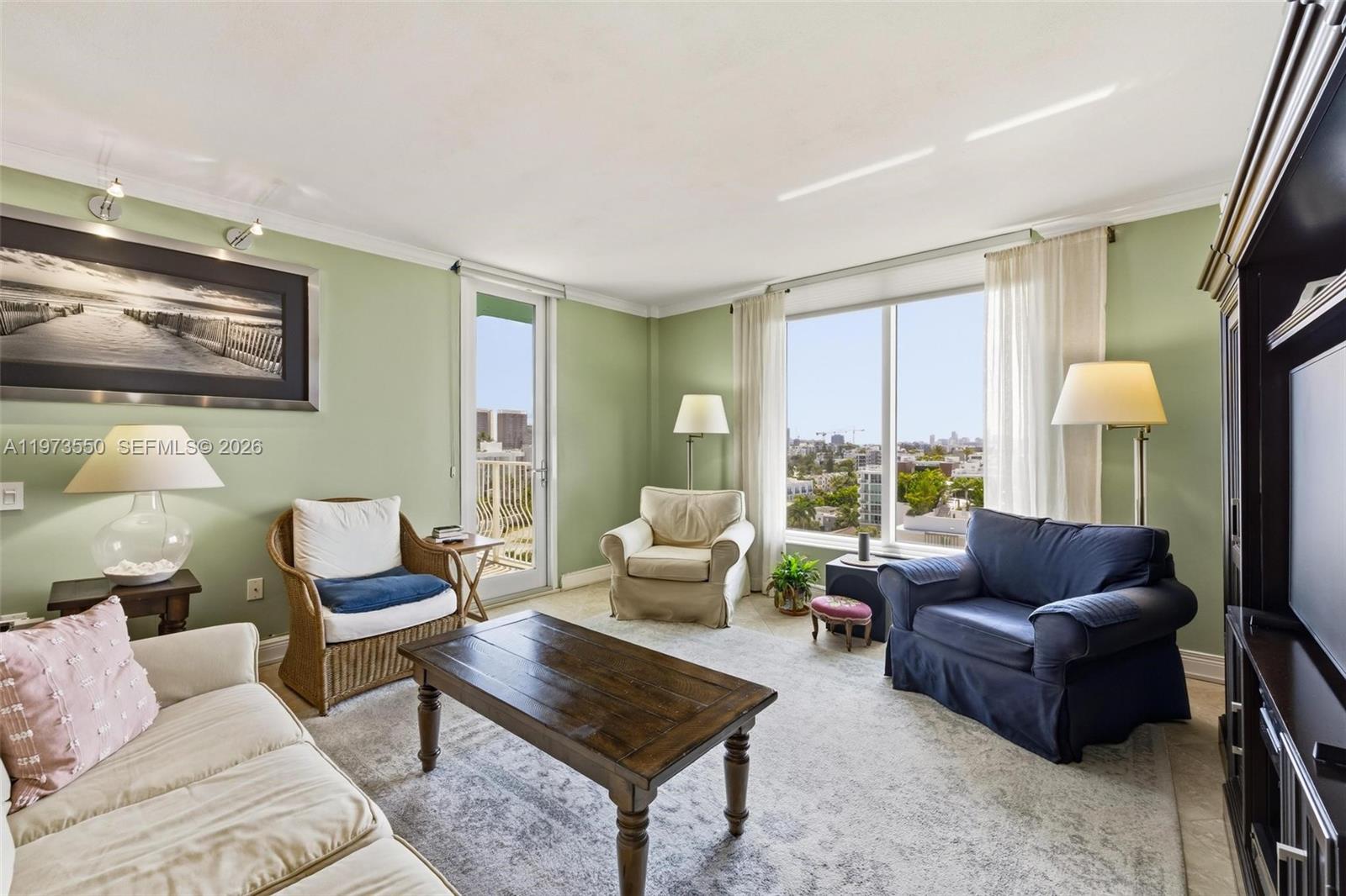 ISLAND POINTE CONDO - Residential