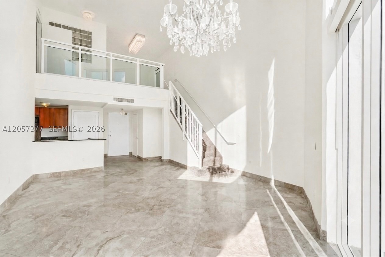 EASTSIDE AT AVENTURA COND - Residential