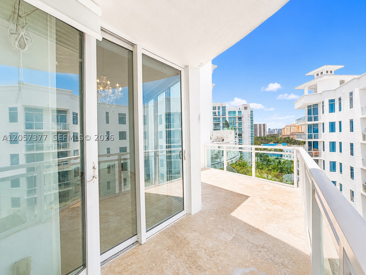 EASTSIDE AT AVENTURA COND - Residential