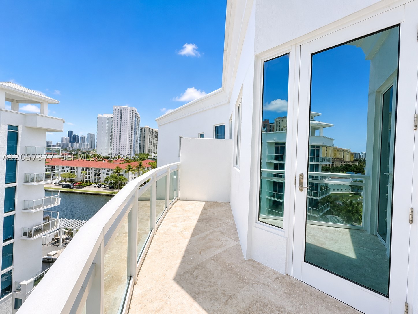 EASTSIDE AT AVENTURA COND - Residential