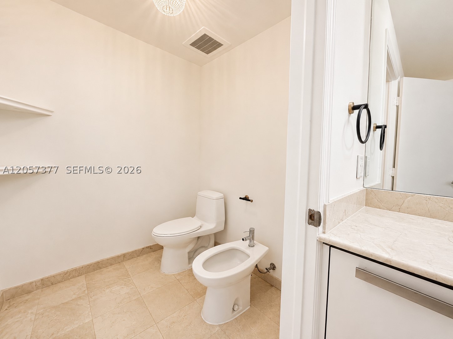 EASTSIDE AT AVENTURA COND - Residential
