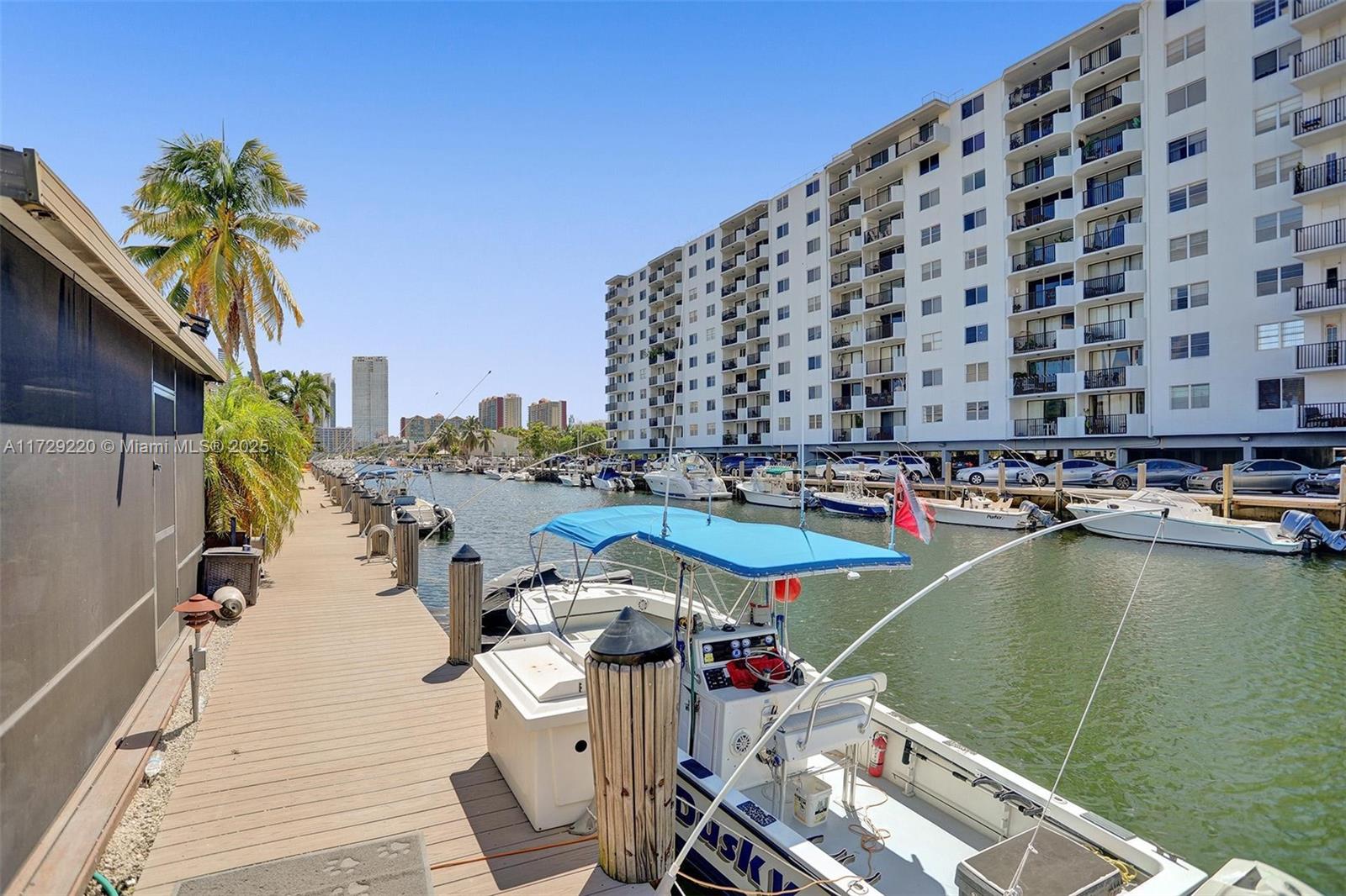 BEACH CLUB VILLAS CONDO - Residential Lease