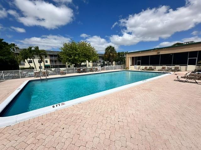SABAL PALM VILLAGE 2 COND - Residential