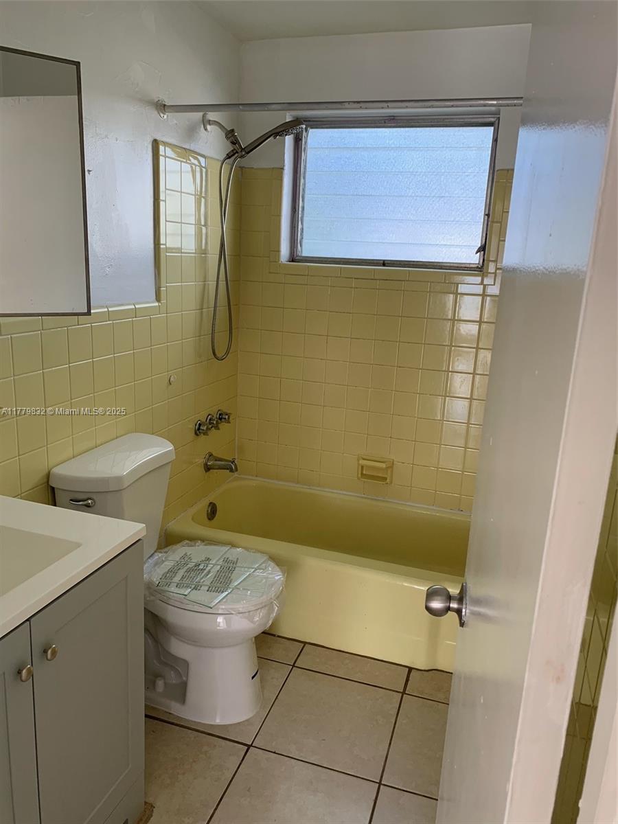 GREYNOLDS ARMS CO-OP APTS - Residential Lease
