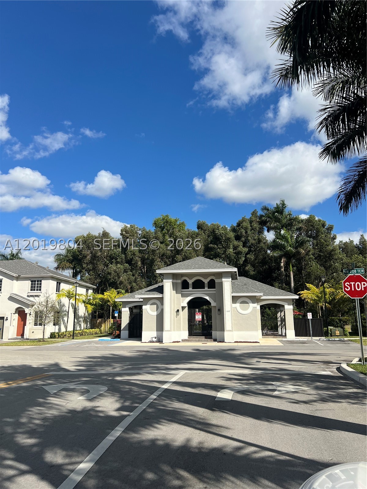 WALDEN PLACE II - Residential