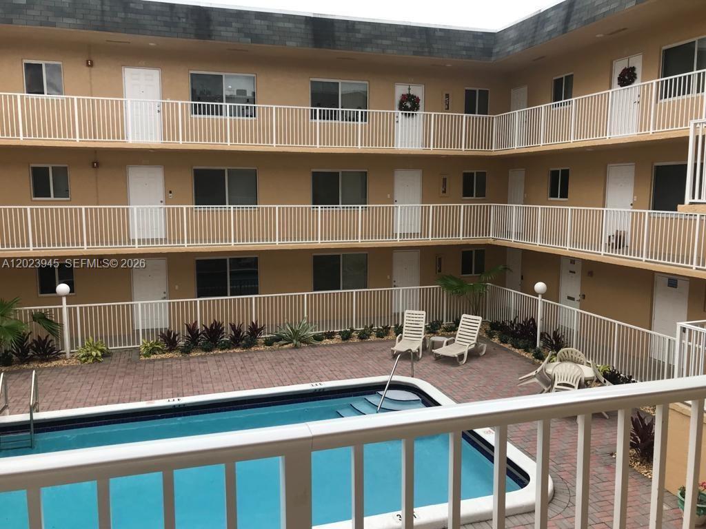 SUZANNE PLAZA CONDO - Residential