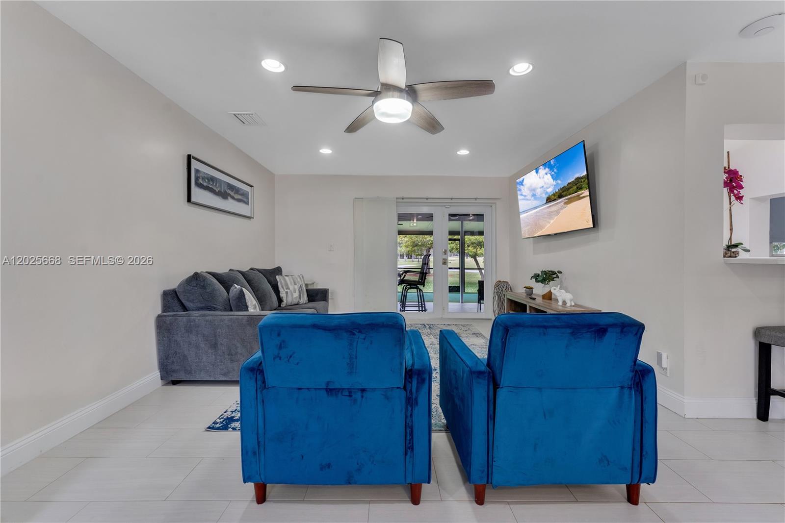 PALMETTO COUNTRY CLUB EST - Residential Lease