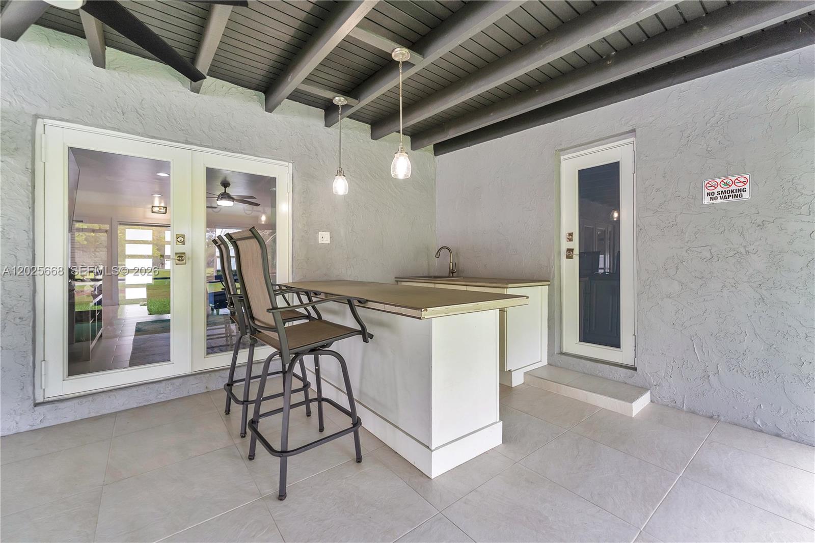 PALMETTO COUNTRY CLUB EST - Residential Lease