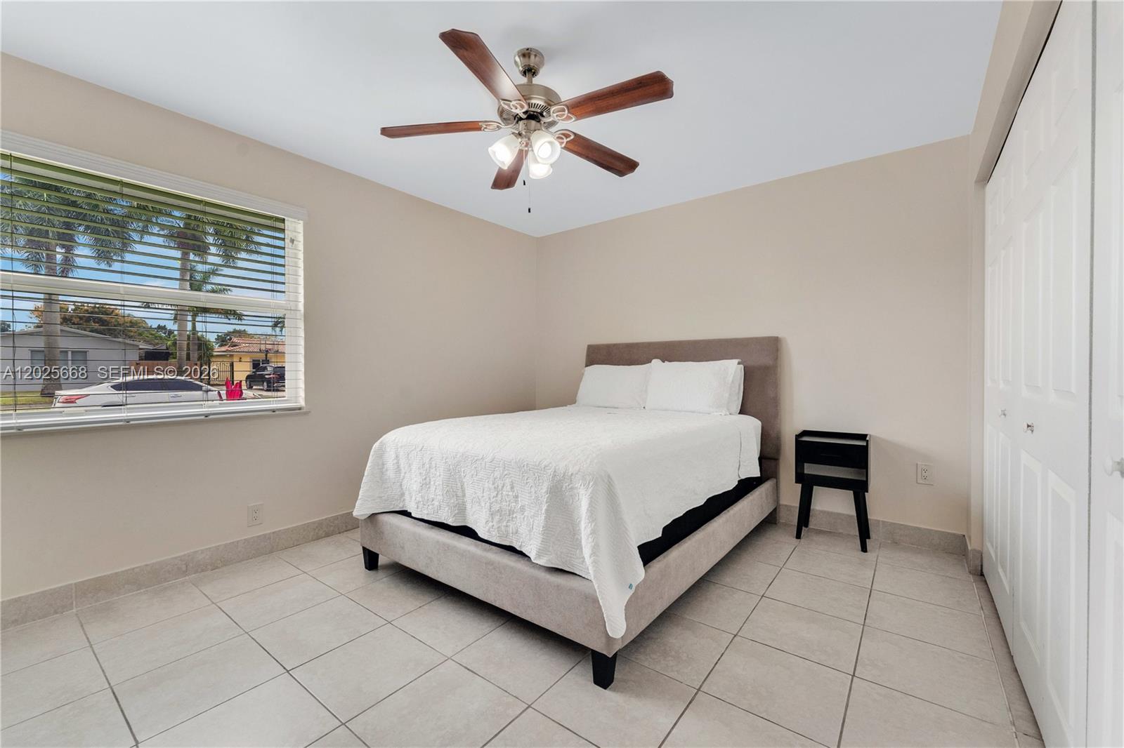 PALMETTO COUNTRY CLUB EST - Residential Lease