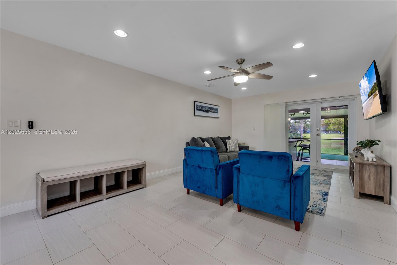 PALMETTO COUNTRY CLUB EST - Residential Lease