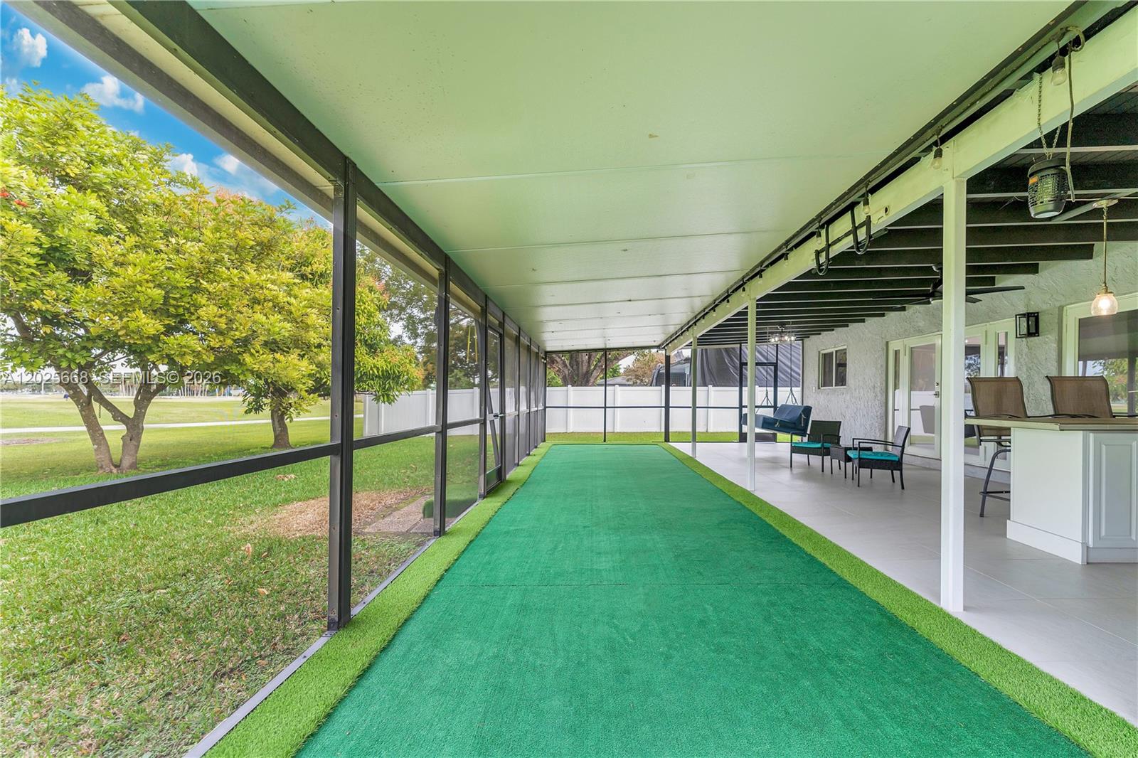 PALMETTO COUNTRY CLUB EST - Residential Lease