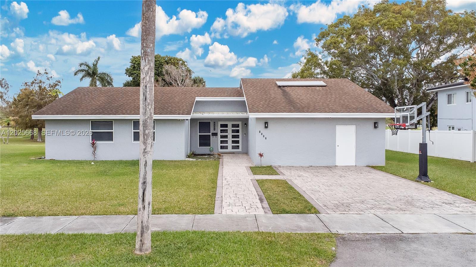 PALMETTO COUNTRY CLUB EST - Residential Lease