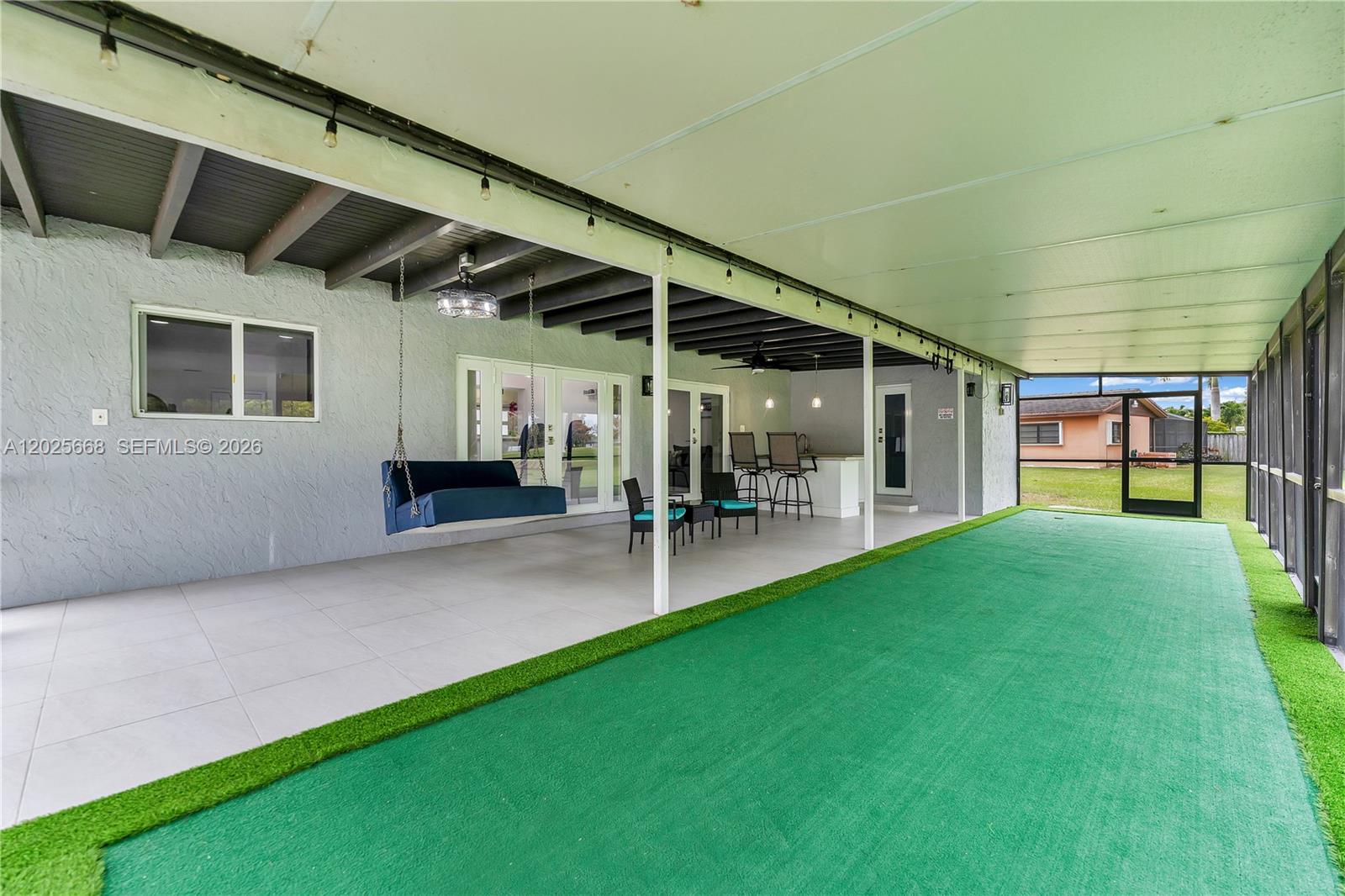 PALMETTO COUNTRY CLUB EST - Residential Lease