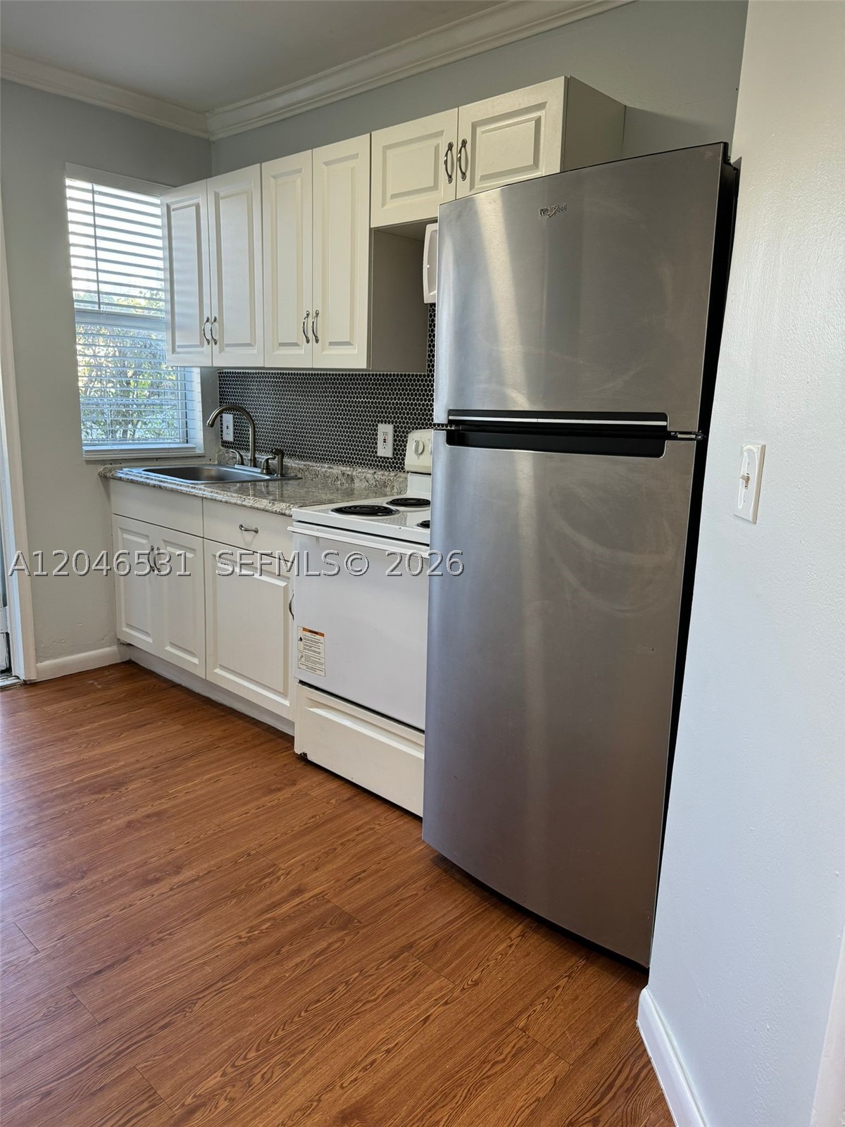 RIVER POINT CONDO - Residential