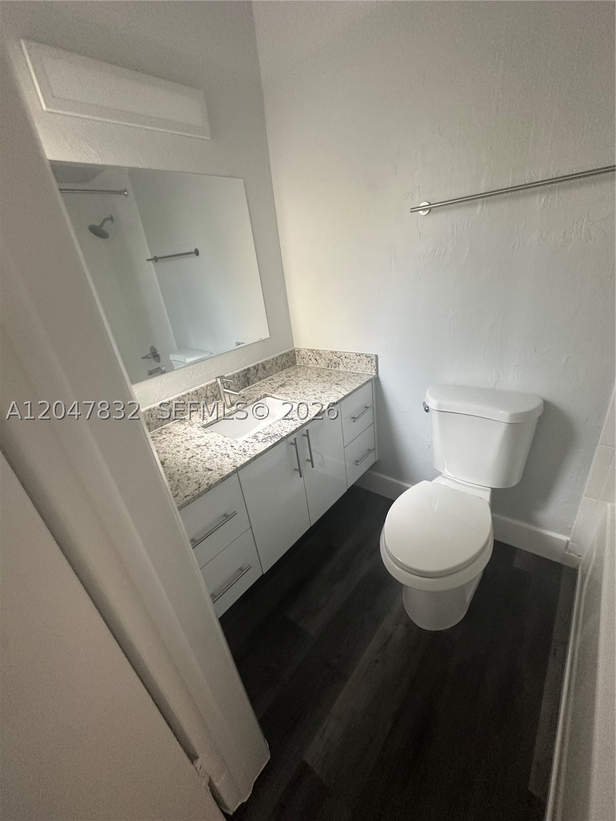 C GAB DOUGLAS SEC - Residential Lease
