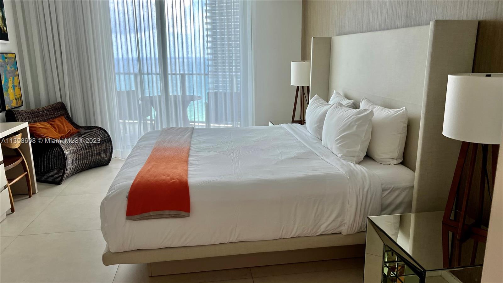 4111 SOUTH OCEAN DRIVE CO - Residential