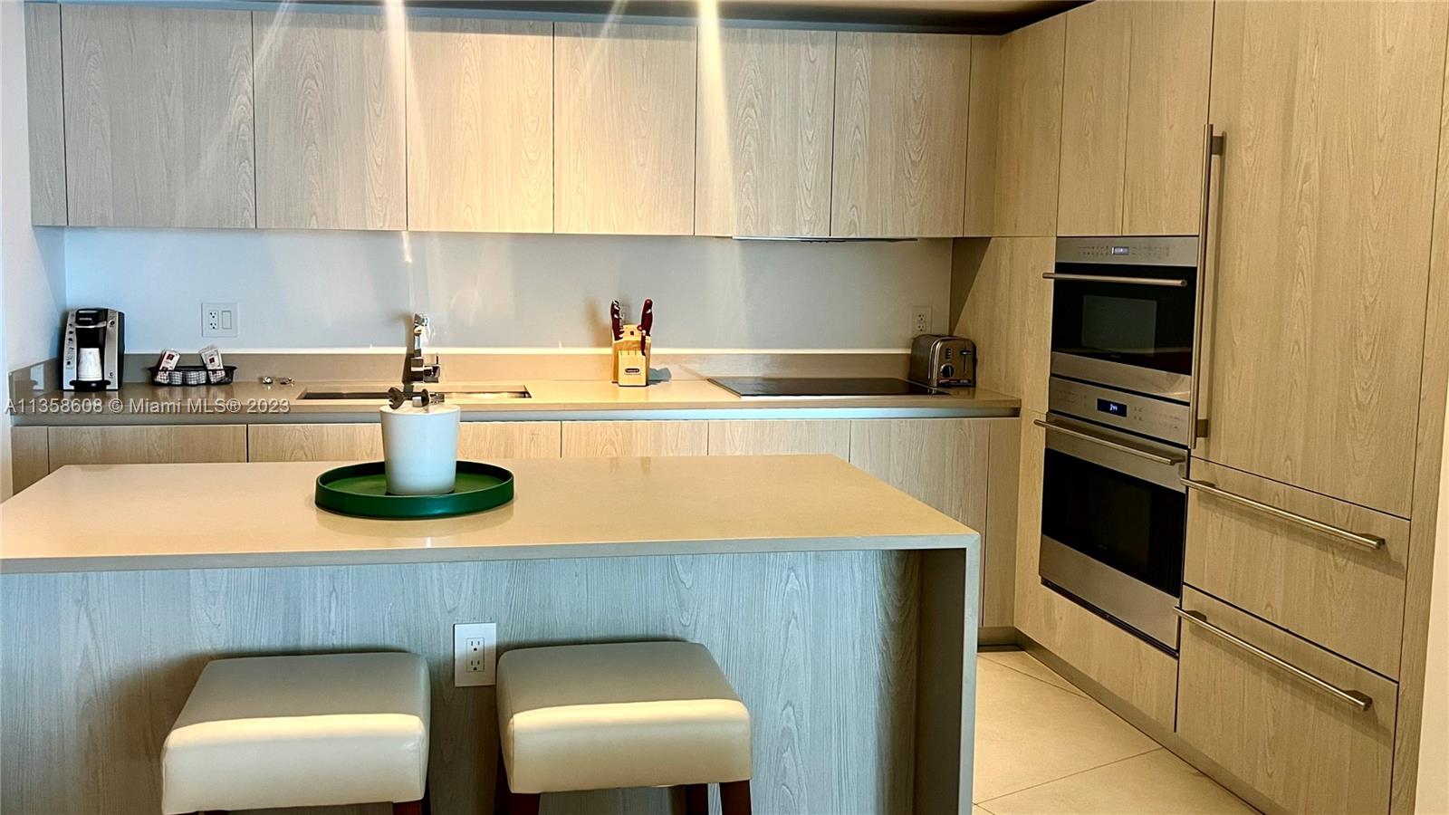 4111 SOUTH OCEAN DRIVE CO - Residential