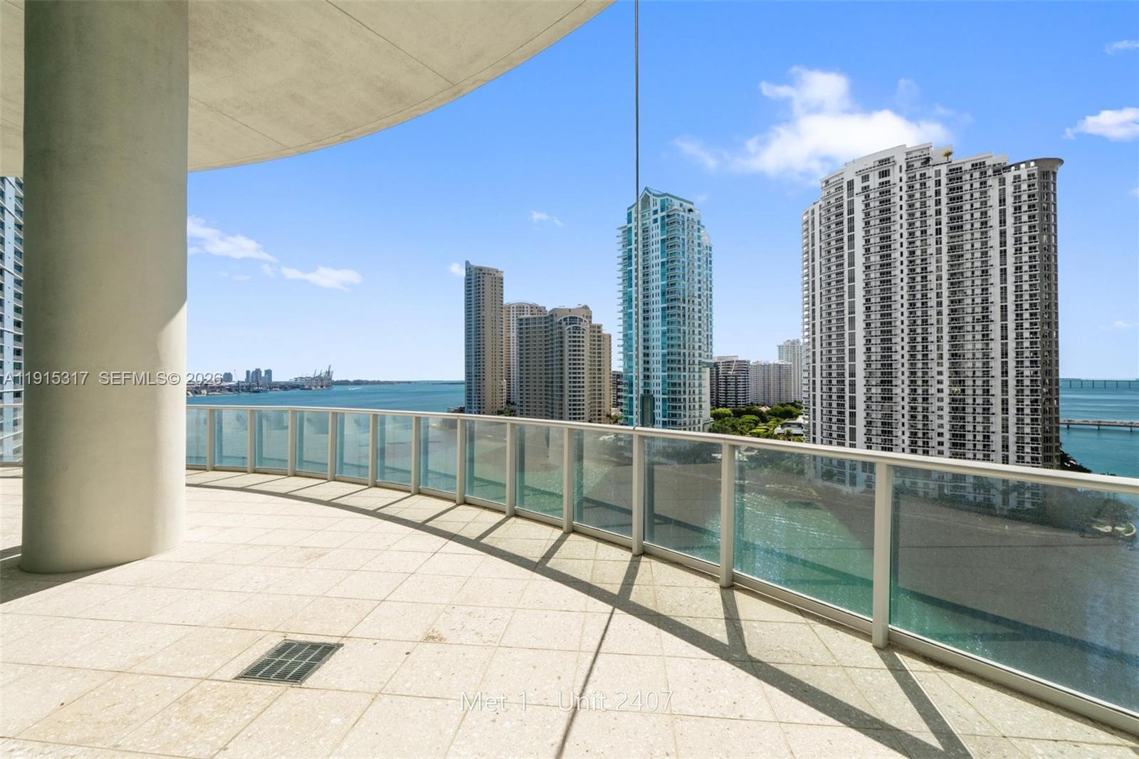 MET 1 CONDO - Residential