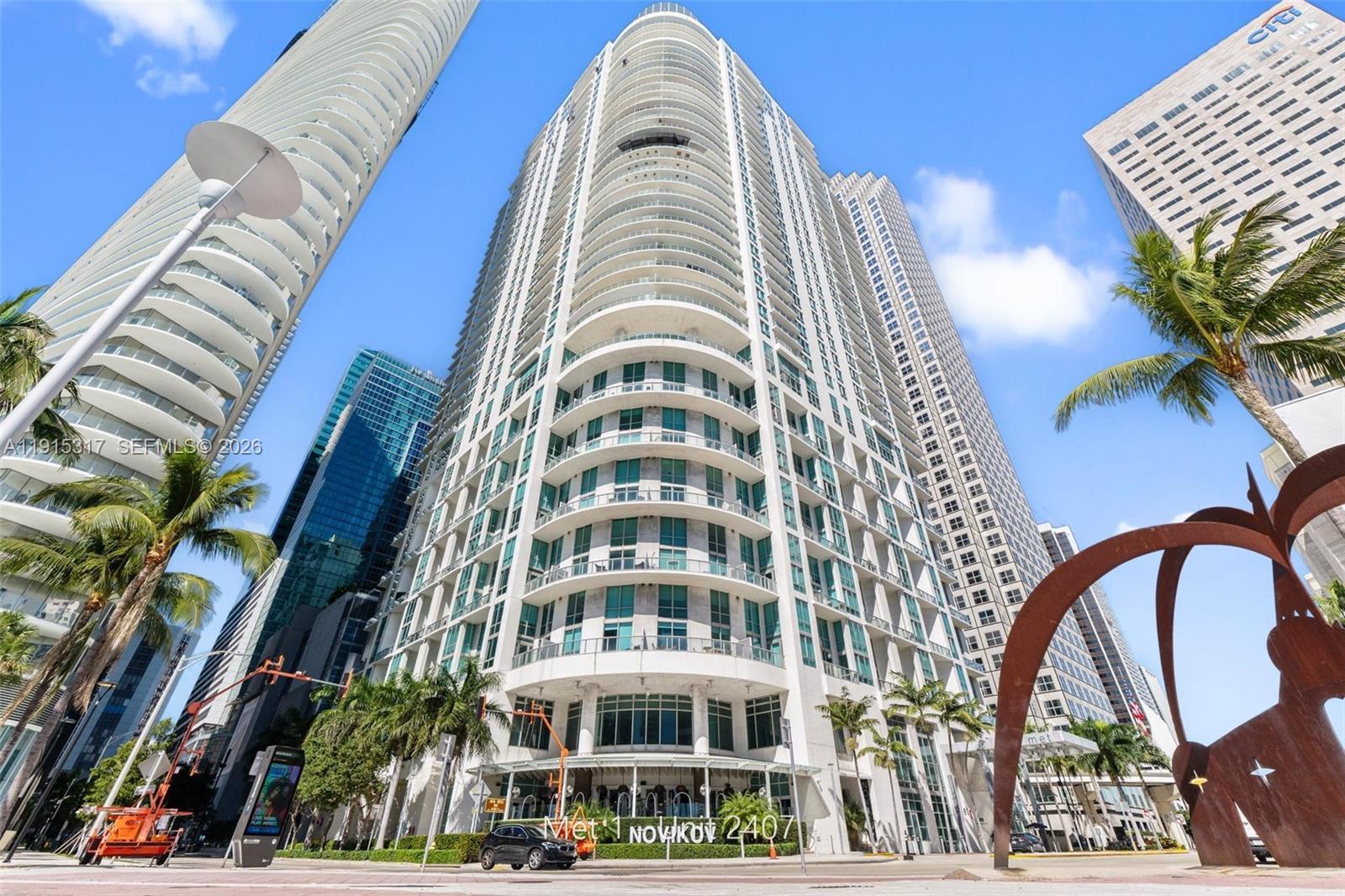 Beautiful 1 bedroom, 1 bathroom unit in the highly sought-after Met 1 Condo in Downtown Miami. This bright and modern residence features an open layout, floor-to-ceiling windows, stainless-steel appliances, granite countertops, and a private balcony with city and water views. Spacious bedroom with generous closet space and a well-appointed bathroom.

Met 1 offers resort-style amenities including a fitness center, spa, business center, and 24/7 concierge and valet. Please note: the pool is currently under maintenance and is expected to be fully operational by April 2026 (per HOA). HOA includes flood insurance (buyer to verify with HOA).

Excellent investment opportunity. Property is currently tenant-occupied with monthly rental income of $2,800. Lease expiration date: May 31, 2027. Ideal for investors seeking immediate cash flow.

Please review all available photos and videos prior to requesting access. Showings subject to accepted offer and tenant coordination.

Prime location just steps from Bayfront Park, Whole Foods, Brickell, restaurants, shopping, and the MetroMover.